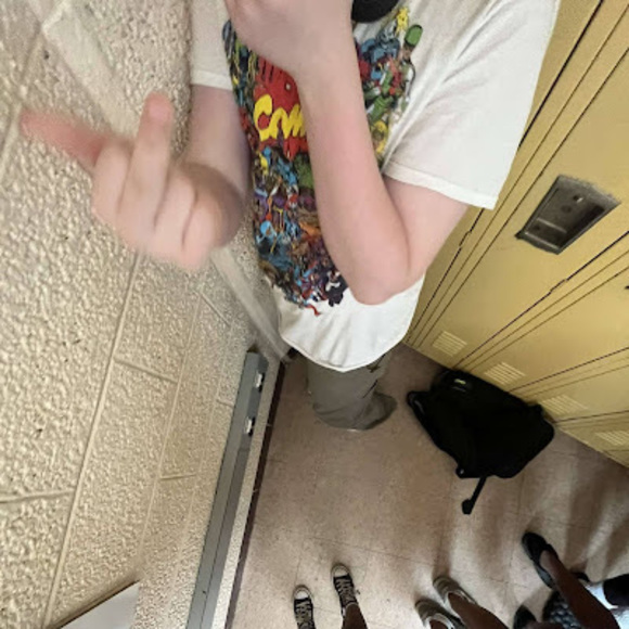 Meet your Posher, Chris - Picture 1 of 1